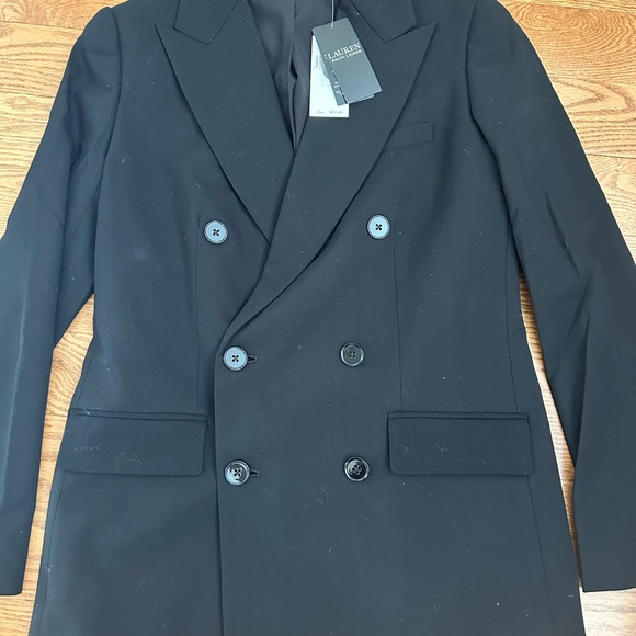 Ralph Lauren Double-Breasted Wool Crepe Blazer - Picture 6 of 8